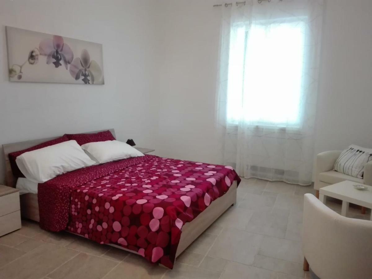 I Trulli Di Gina Appartamento Trullo 6 Persone Monopoli Luaran gambar
